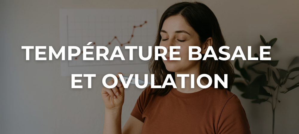 Jeune femme prenant sa température basale avec un thermomètre digital, en arrière-plan un graphique montre l’évolution de sa courbe